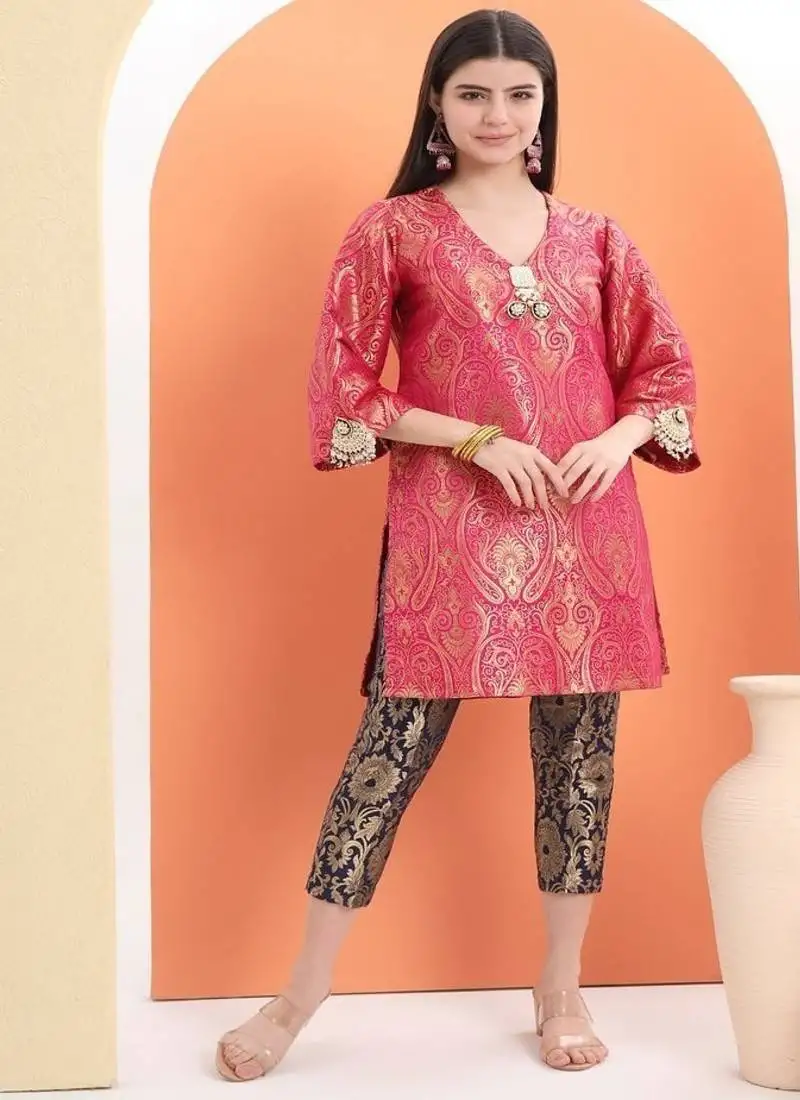Pink cotton printed kurta set