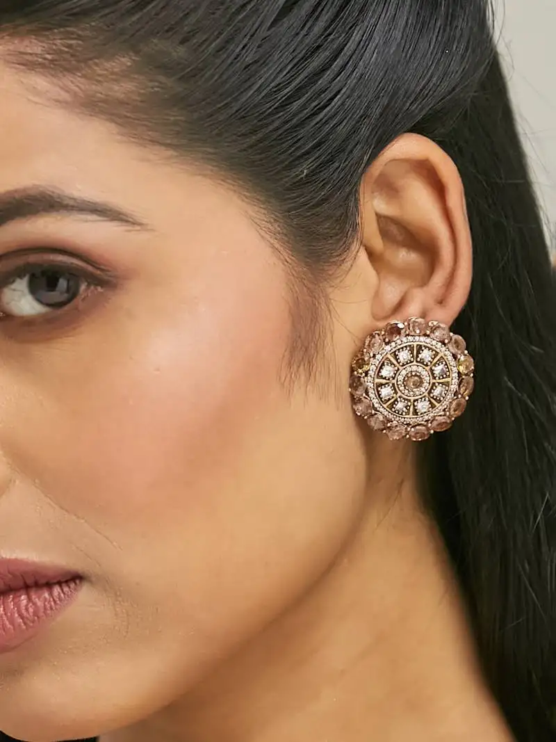 Gold plated regal kudnan motifs matha patti cum necklace