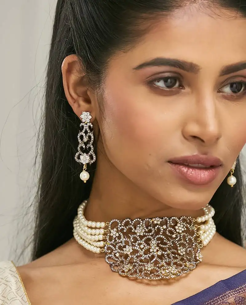 Gold plated cubic zirconia studded & pearl beaded necklace set