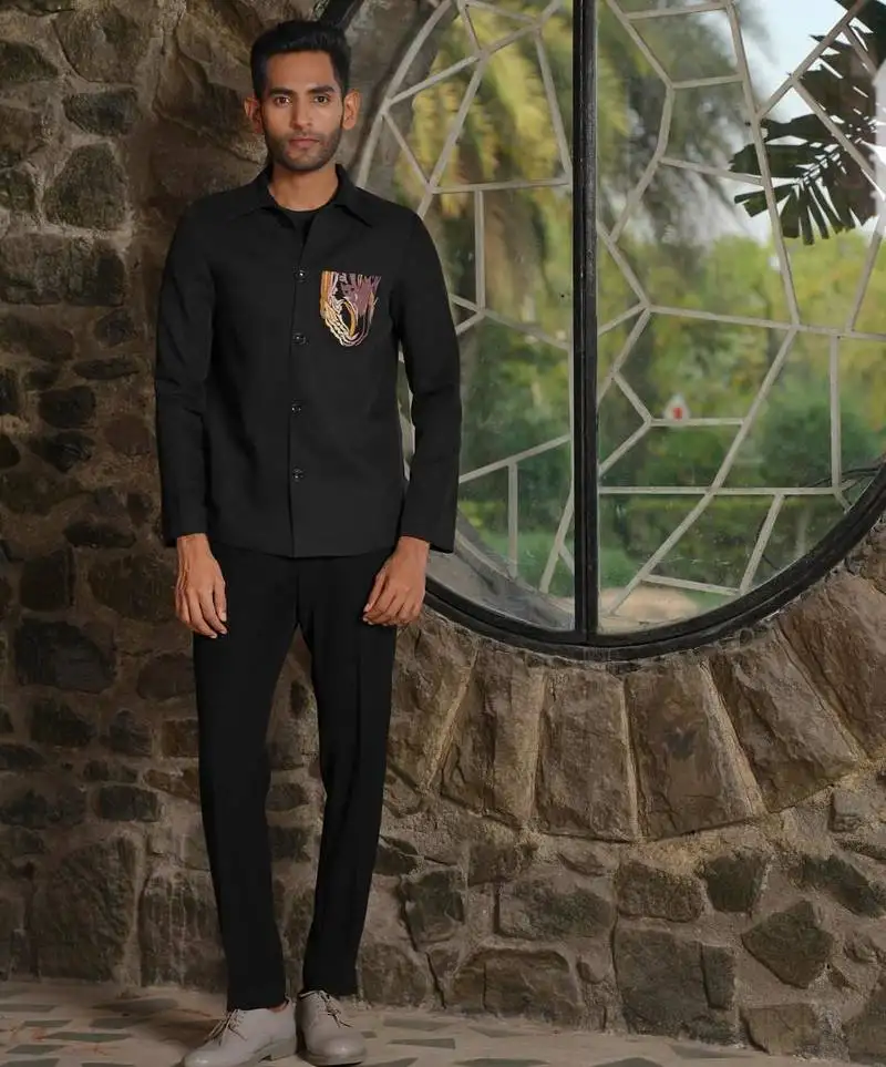 Black 4-way stretch plain jacket