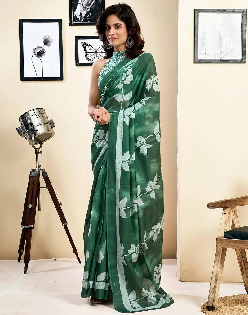 Green pure cotton screen printed pocket casual, work and festival ready to wear saree with blouse