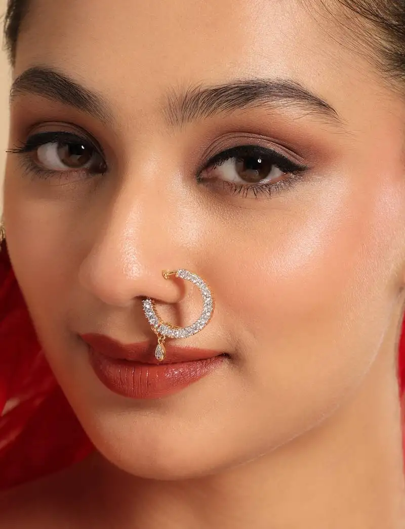 Diva loop nose ring