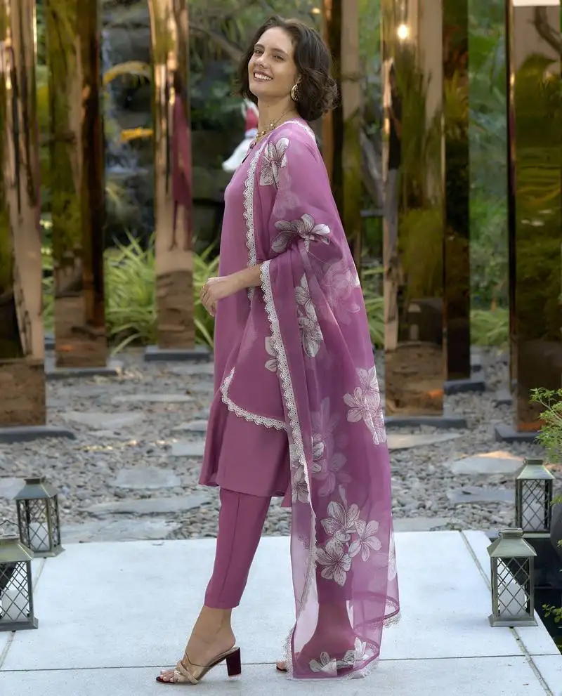 Vatican kurta with bottom organza dupatta