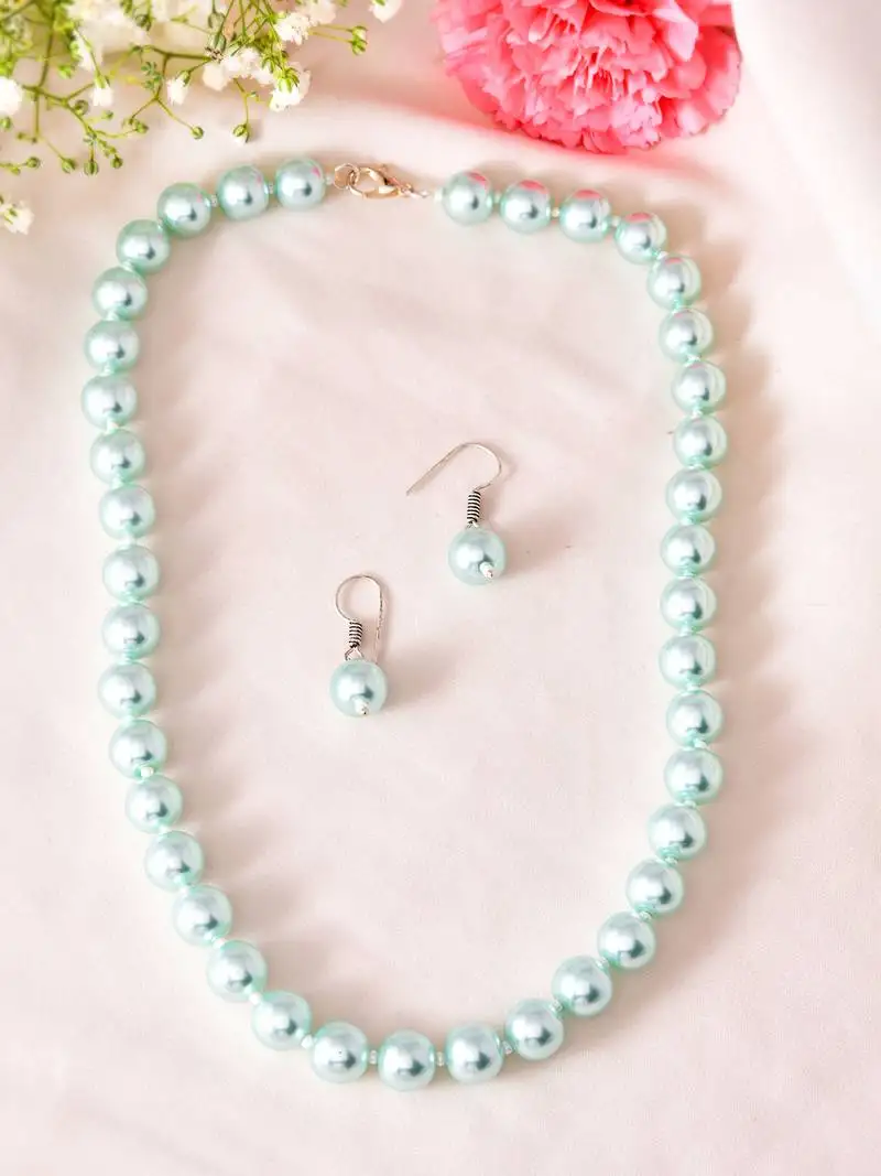 Blue glossy pearl necklace & earring set