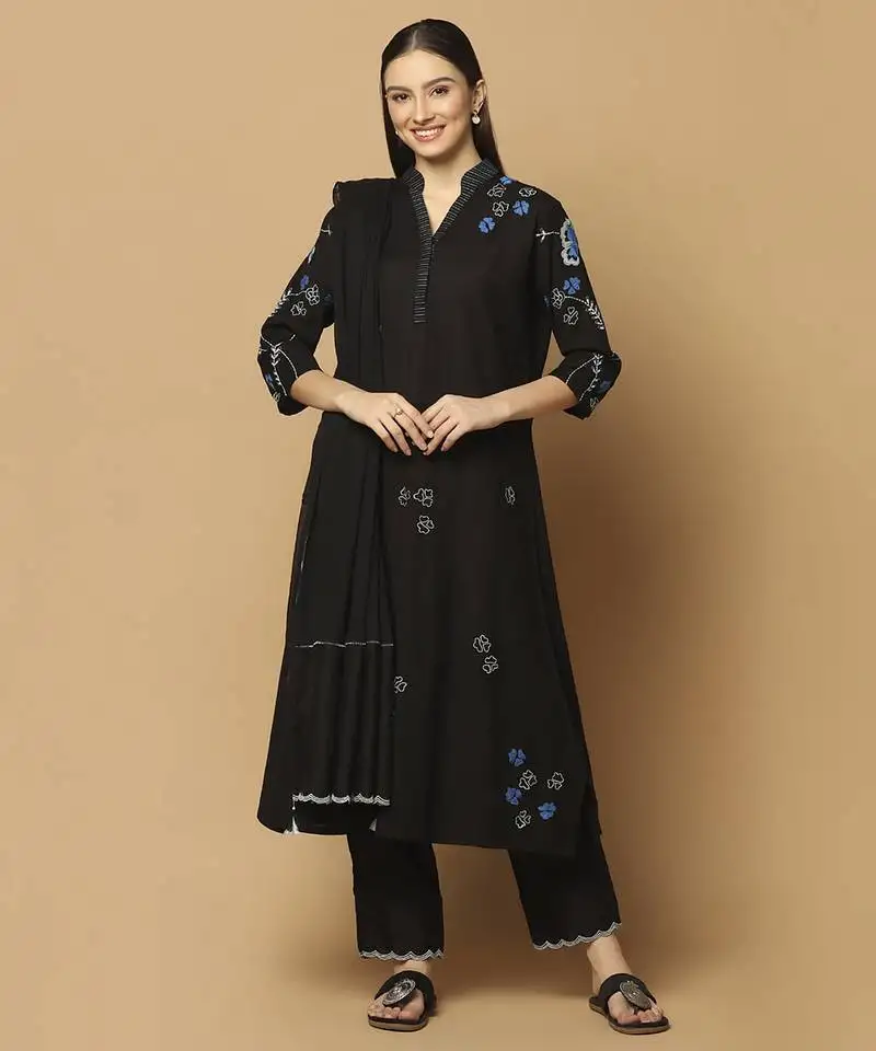 Black floral embroidered cotton kurta-set
