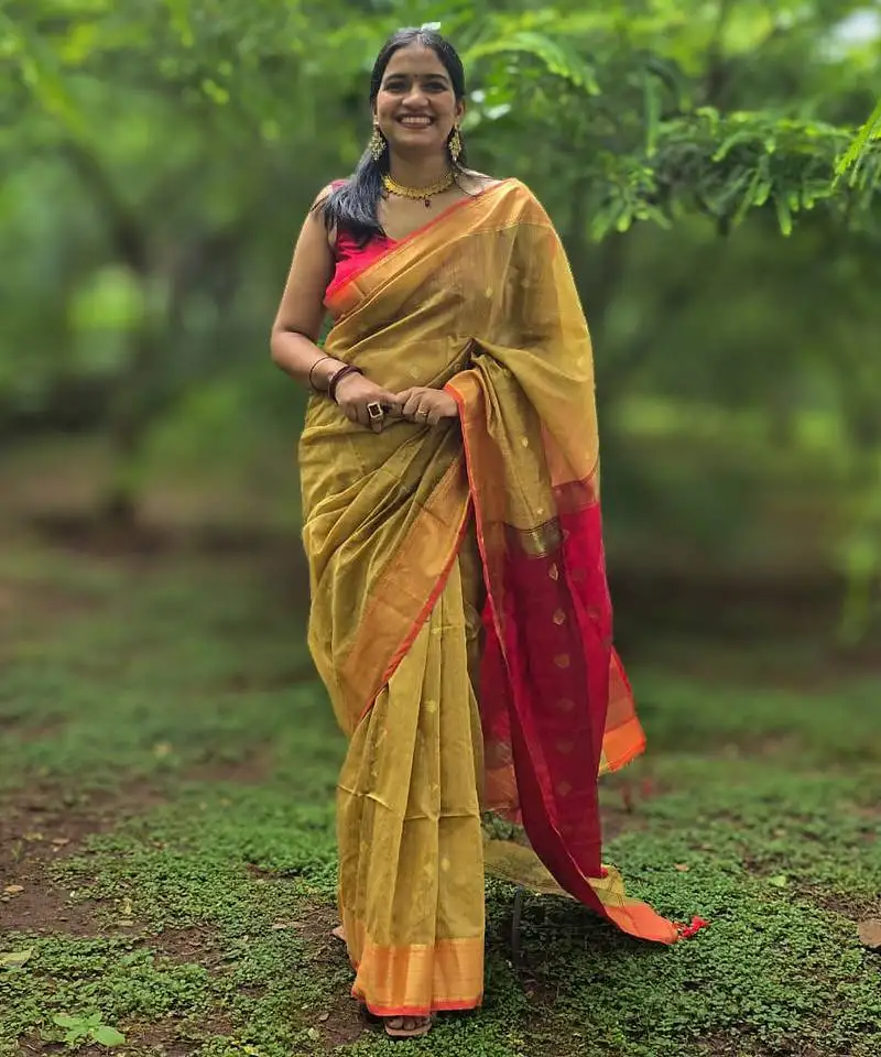 Mustard maheswari cotton saree with unstitched blouse piece