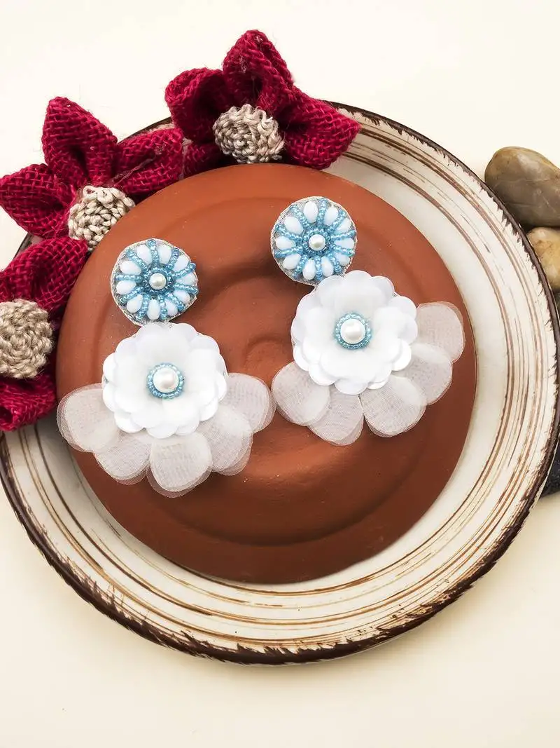 Handmade blue flower pearl earrings