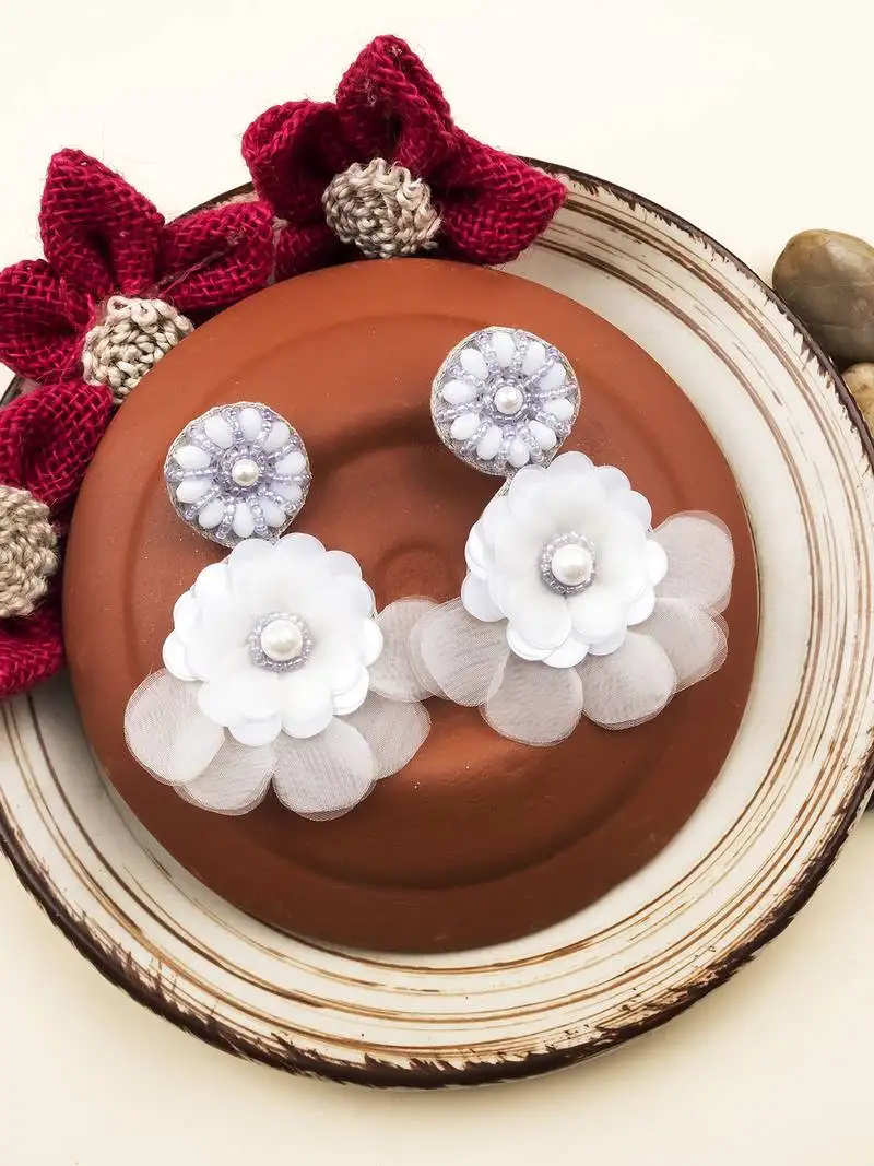 Handmade white flower pearl earrings