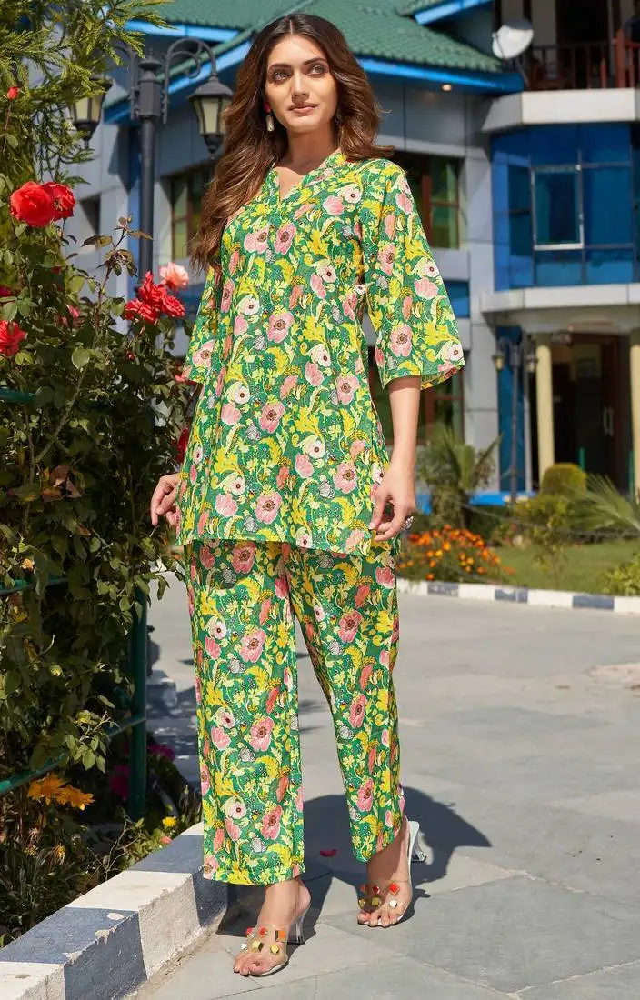 Green pure cotton floral printed co-ord set for women