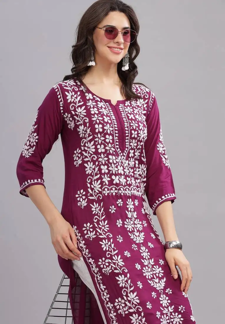 Avni-chikankari-modal-straight-kurta