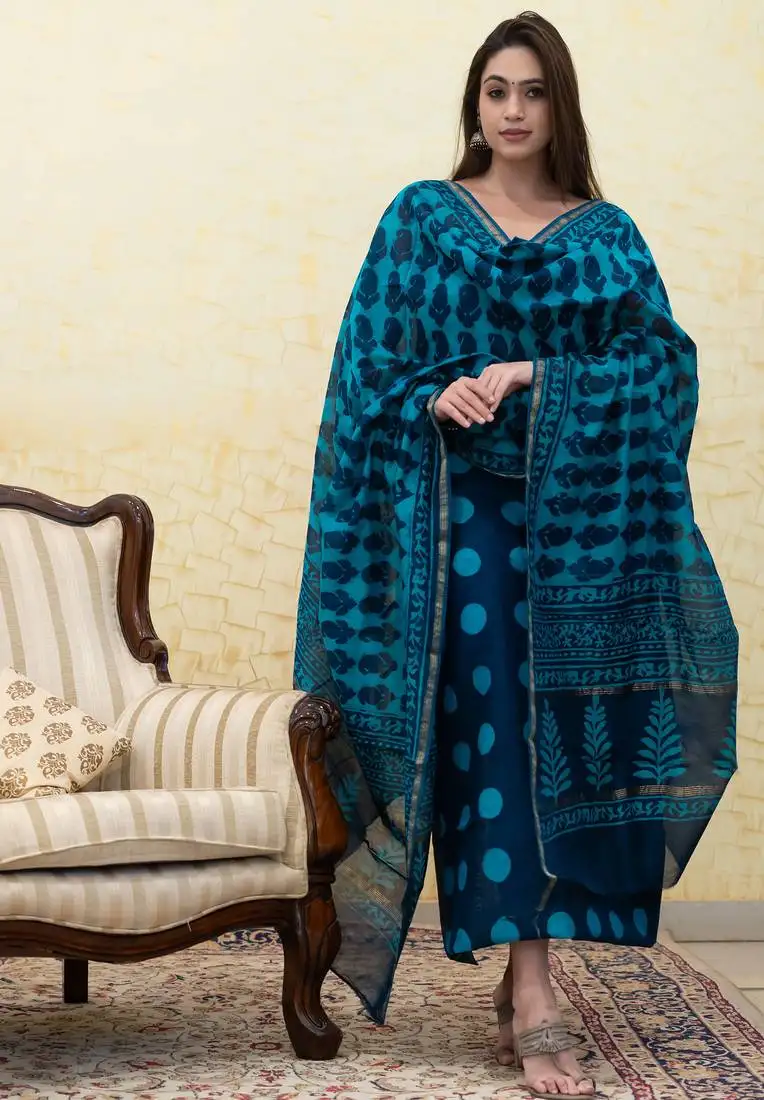 Blue printed 3pc unstitched suit set
