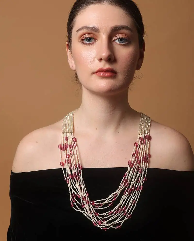 Rosy radiance haar pendent necklace