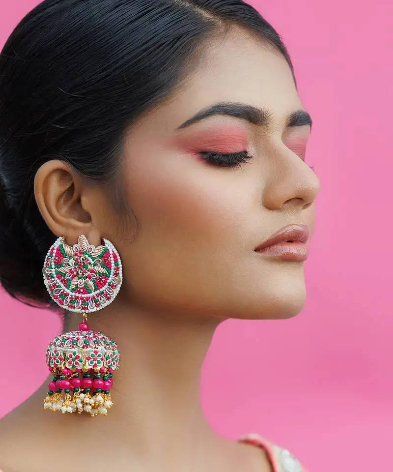 Yellow gold plated metal based earrings multicolor