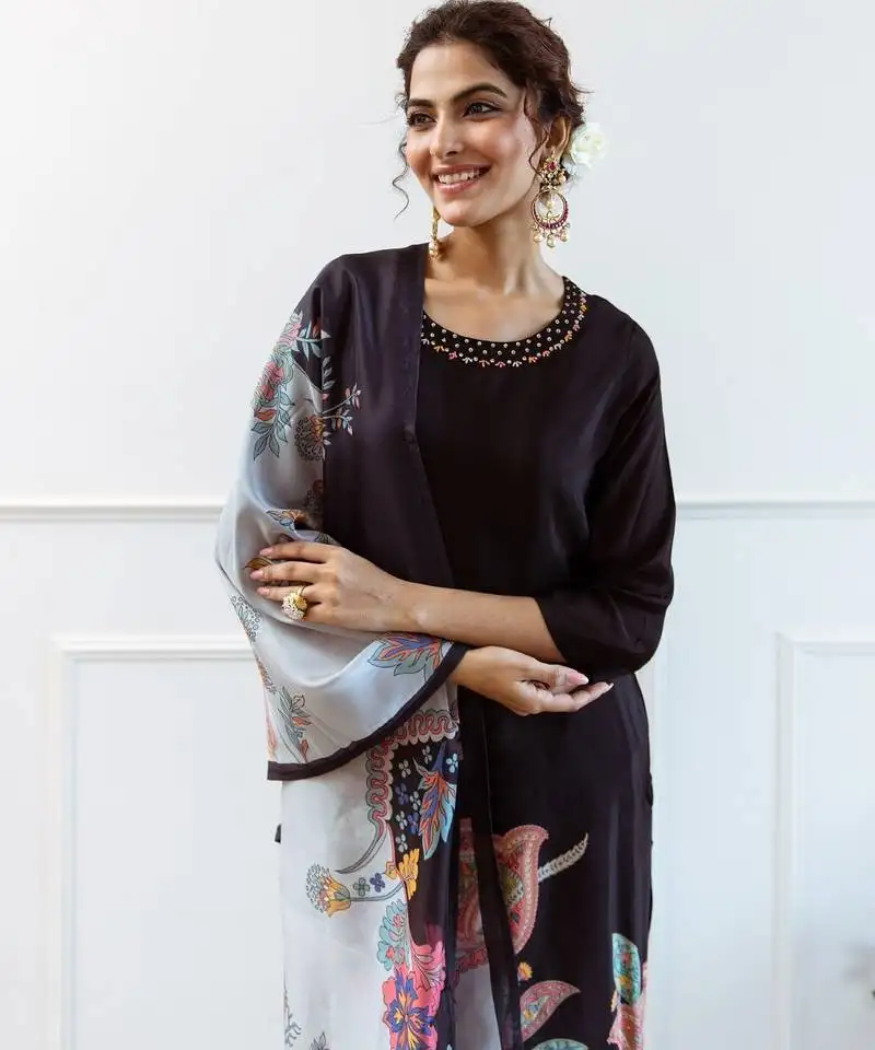 Jade black embroidered blended kurta sets