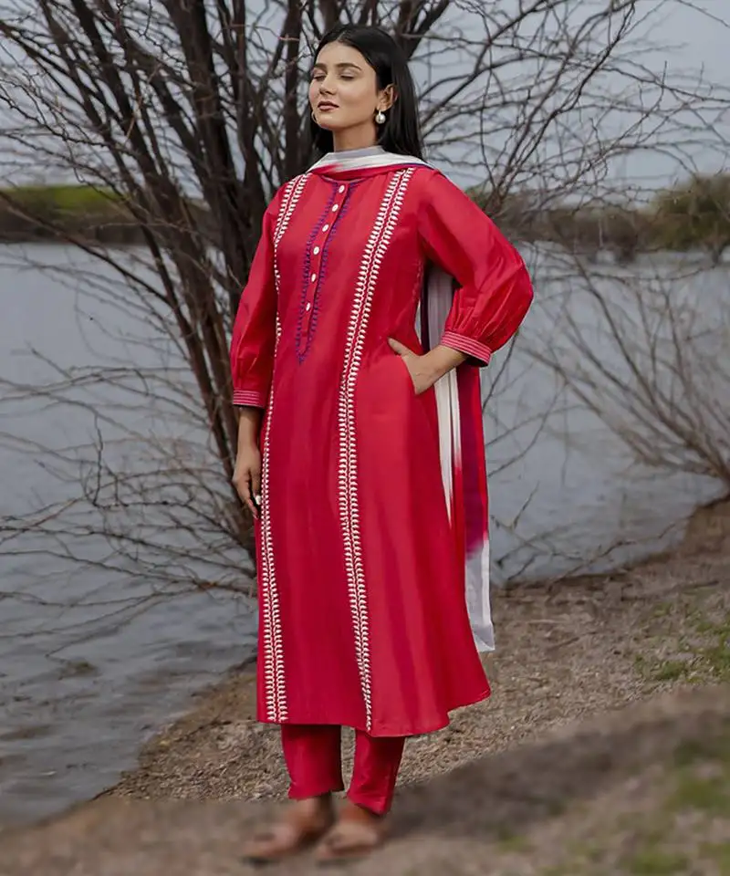 Red plain cotton kurta set with embroidery