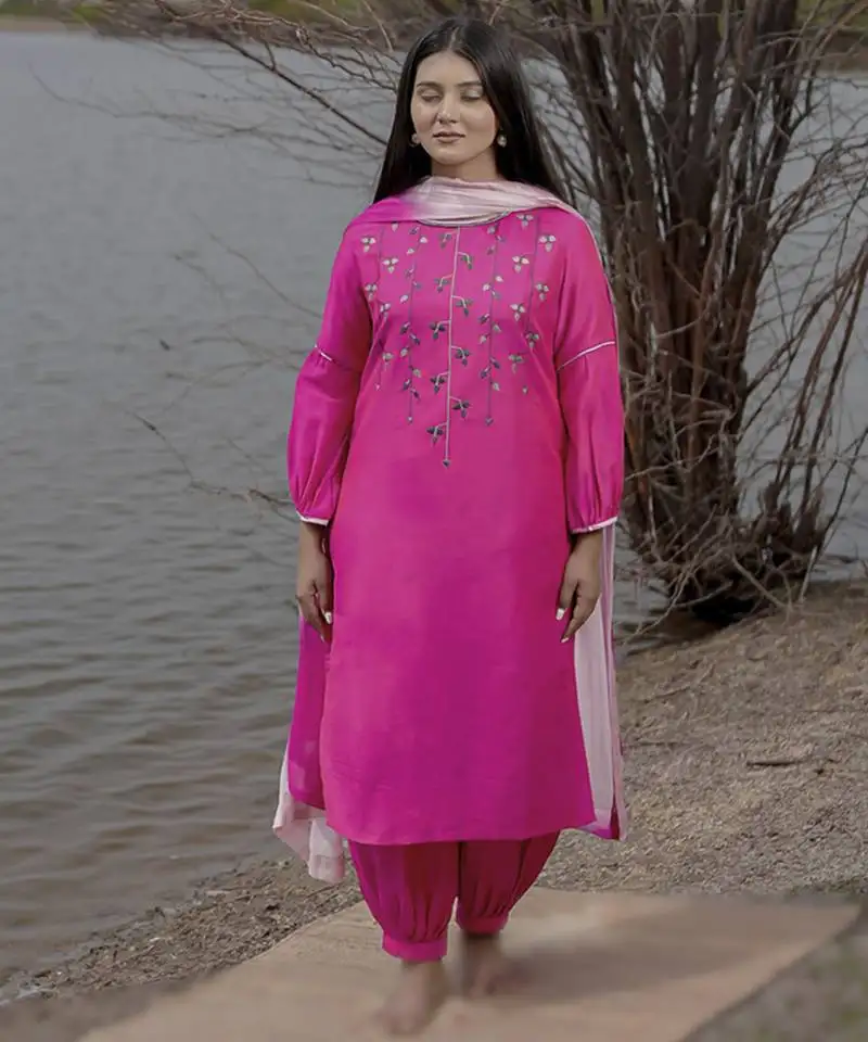 Pink plain cotton kurta set with embroidery