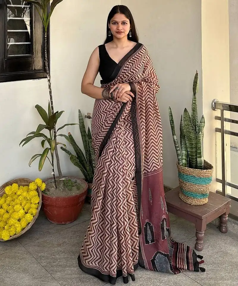 Rust zig zag print chanderi cotton saree with printed blouse