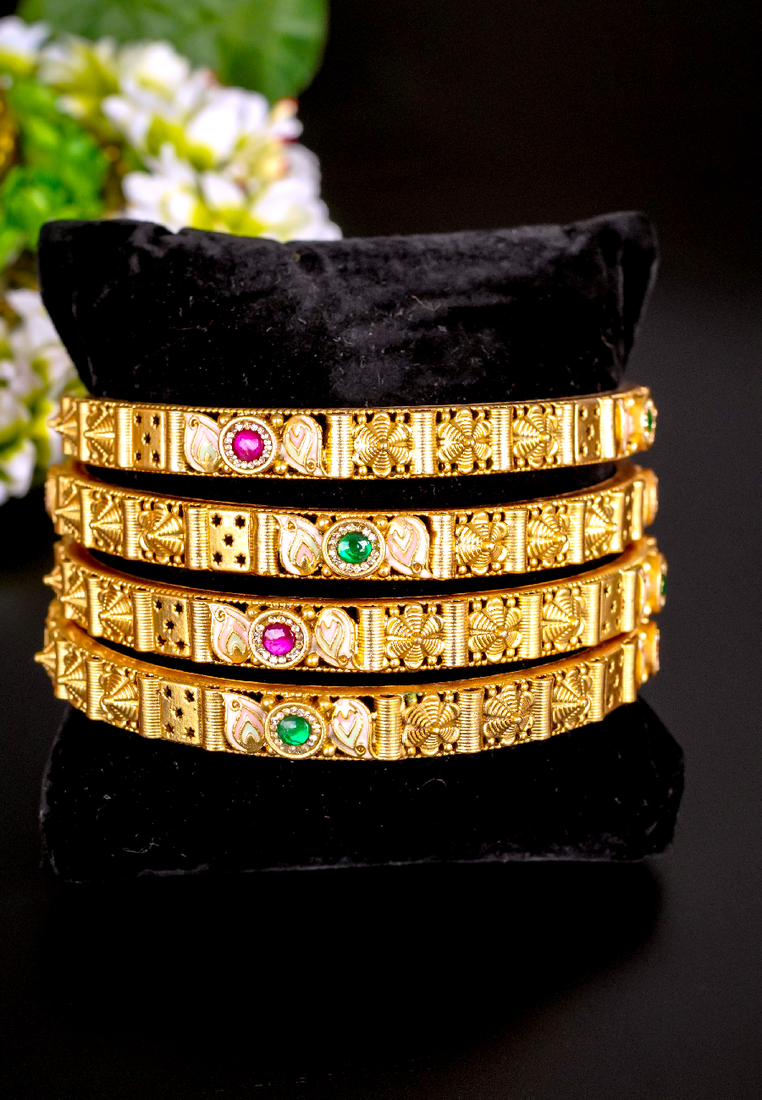 Royal heritage gold bangles