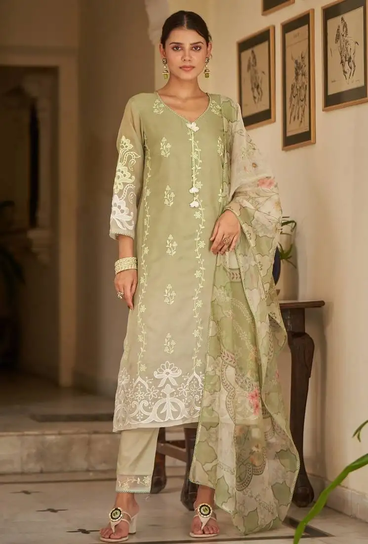 Lekha fern green embroidered blended kurta sets