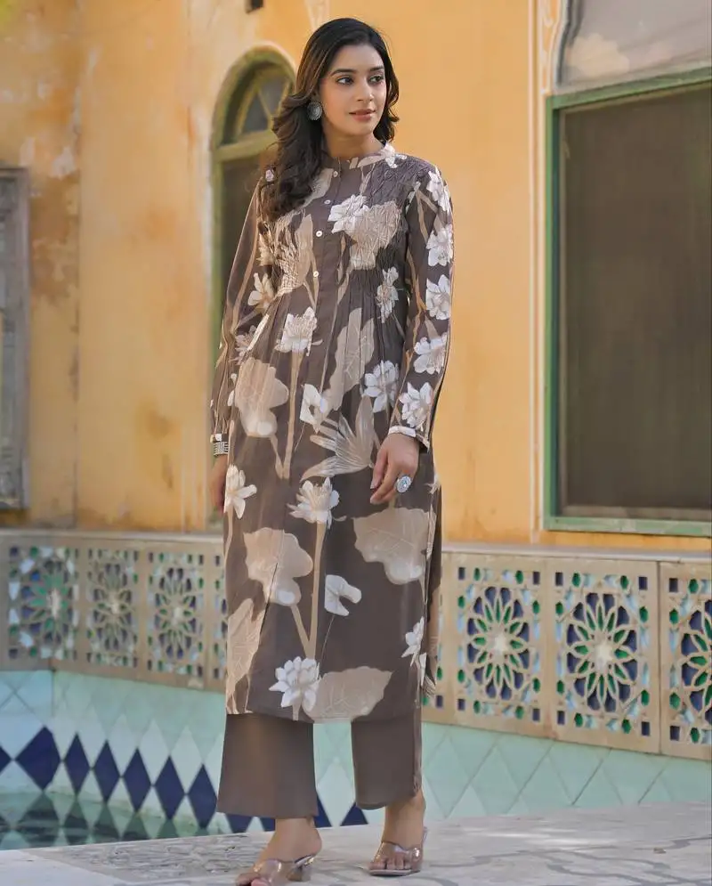 Yutika caramel grey printed cotton kurta sets