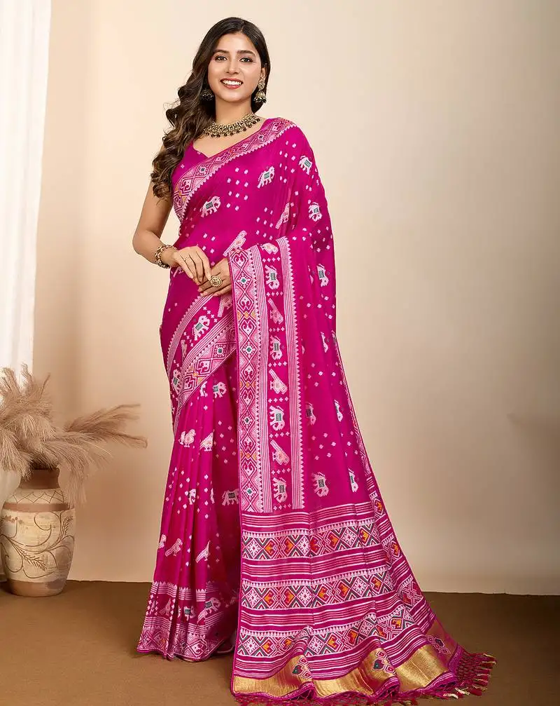 Pink woven patola saree with blouse piece