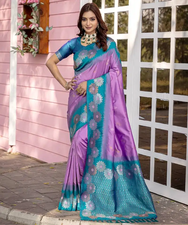 Lavender premium crafted silk blend sarees with rich weaving