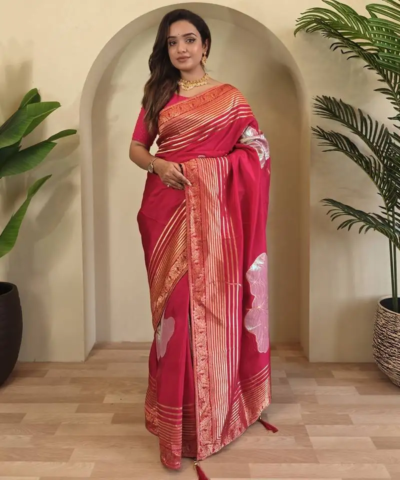 Pink munga silk blend sarees with multi zari woven 3d flower