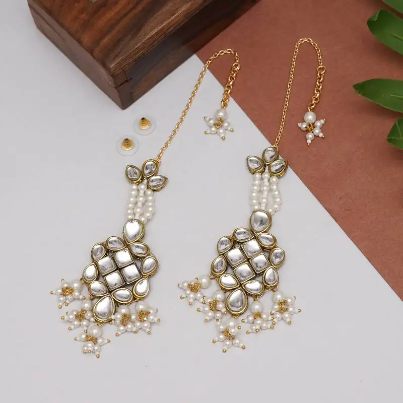 Gold tone white beads kundan kanauti earrings