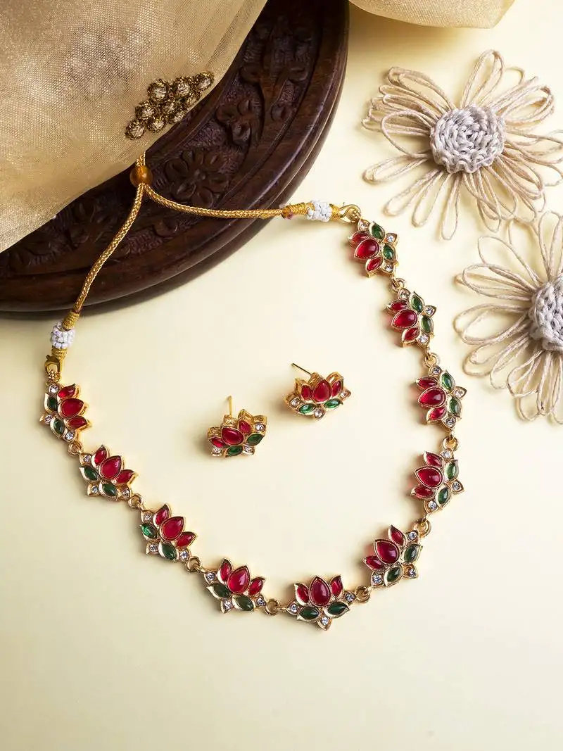 Gold plated multicolor lotus necklace set