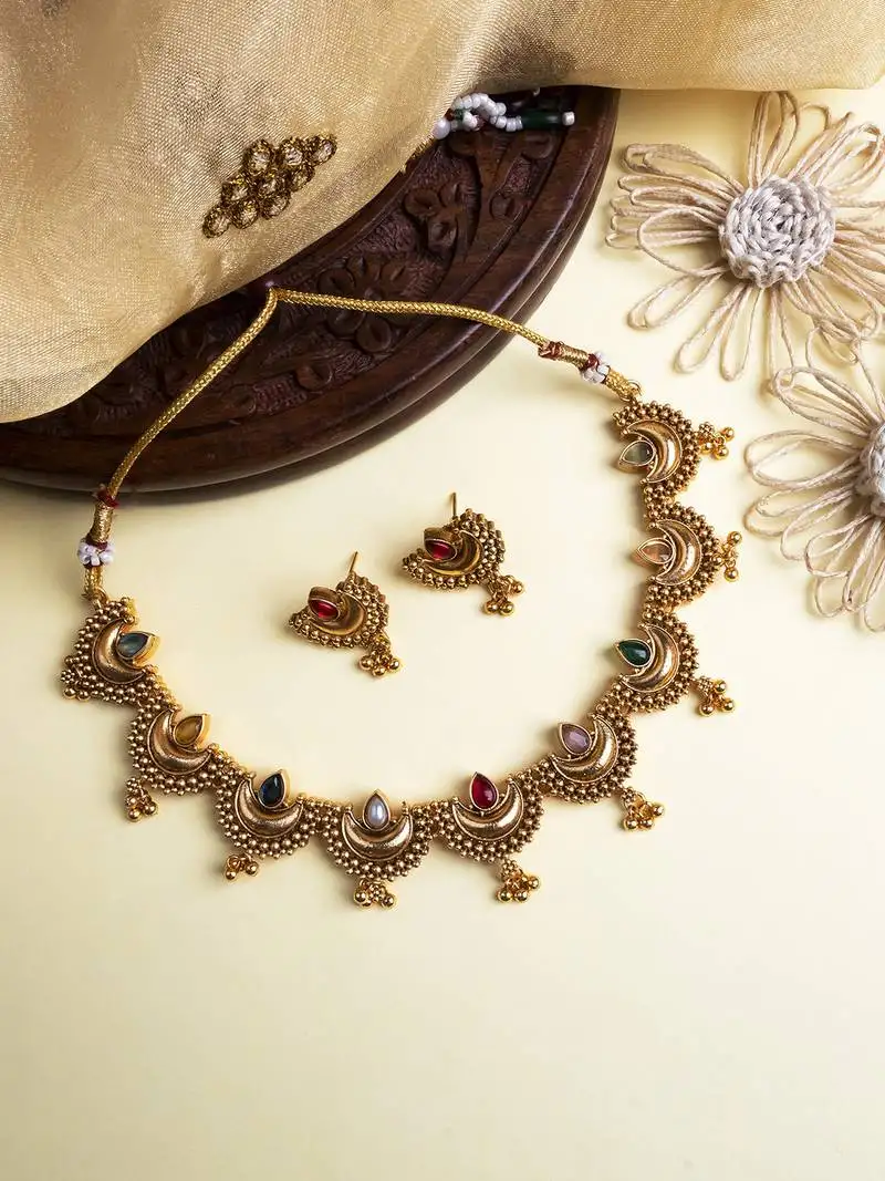 Gold plated multicolor kemp half moon necklace set