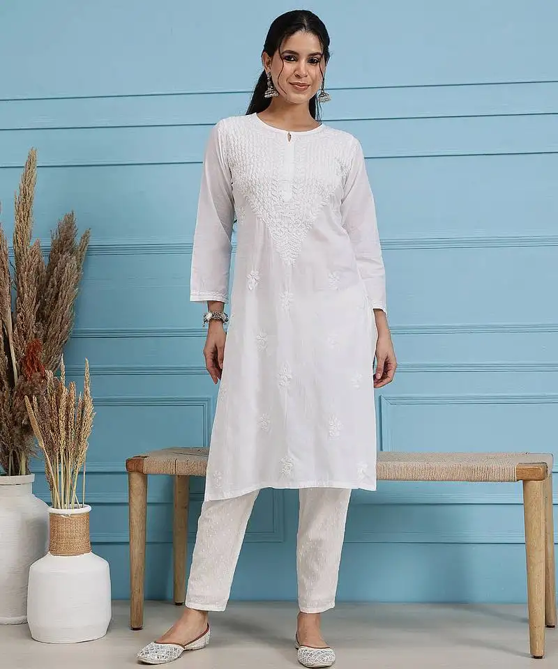 Hand embroidered white cotton lucknowi chikankari straight kurta