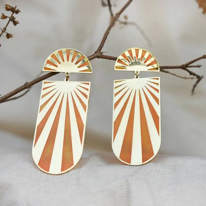 Sun shine resin earrings