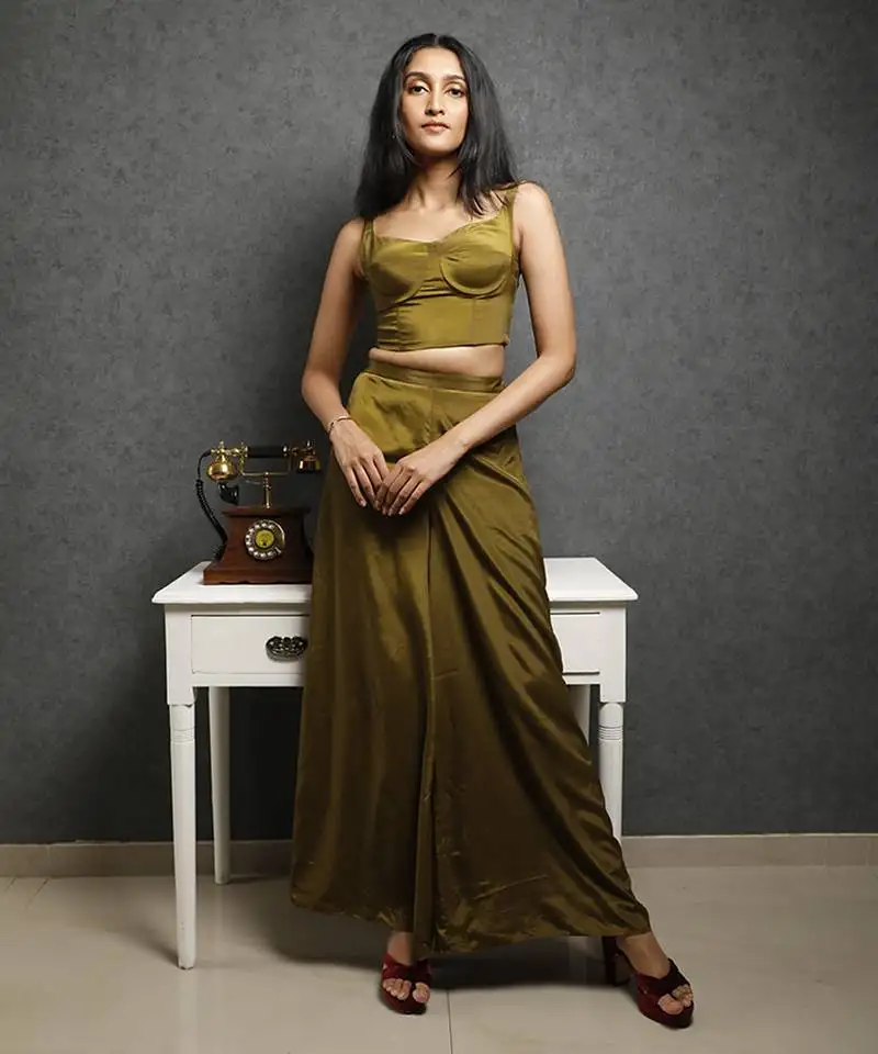 Olive satin plain top with pant