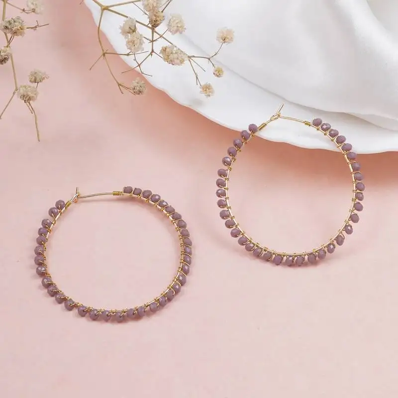 Beaded hoop earrings ( purple )