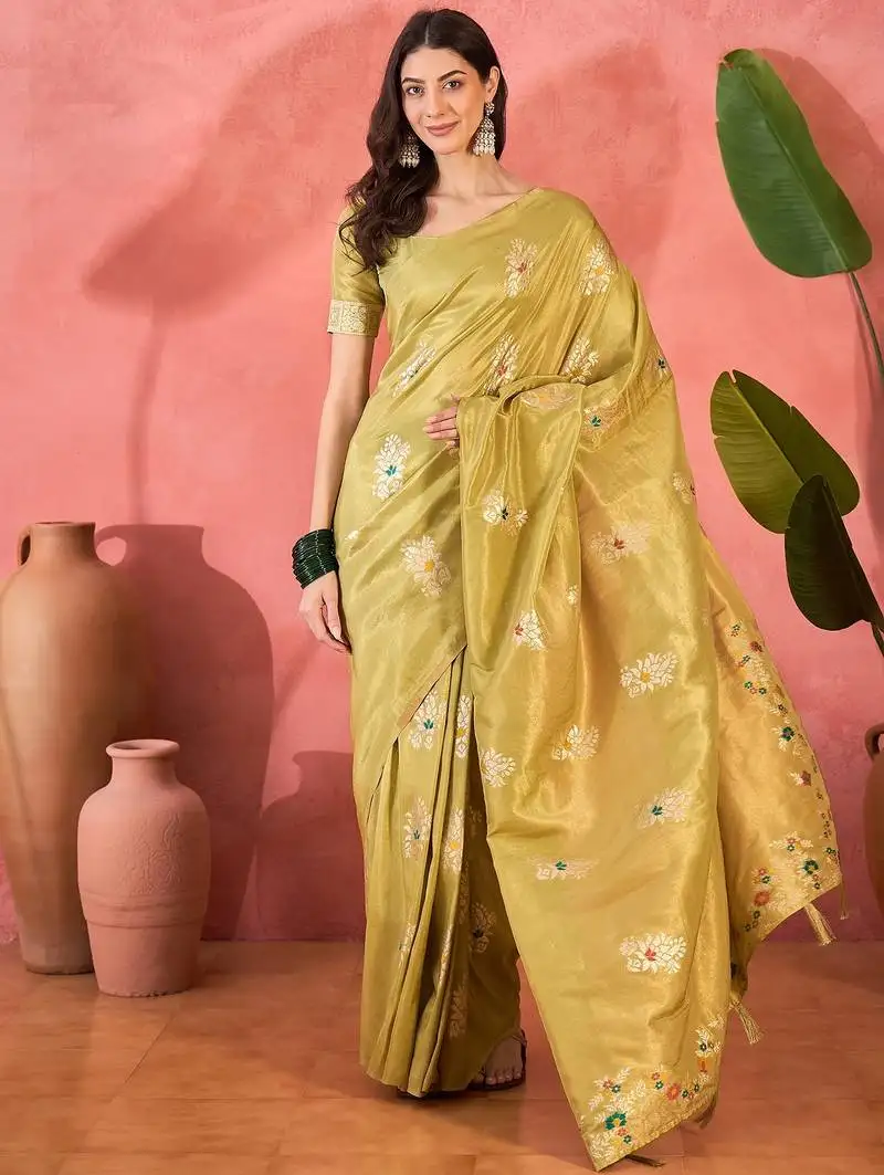 Yellow silk blend jacquard saree with unstitched blouse piece