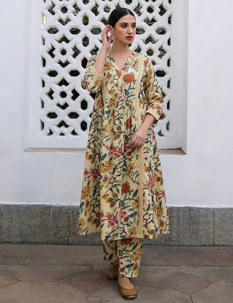 Women's beige cotton floral gathered kurta set