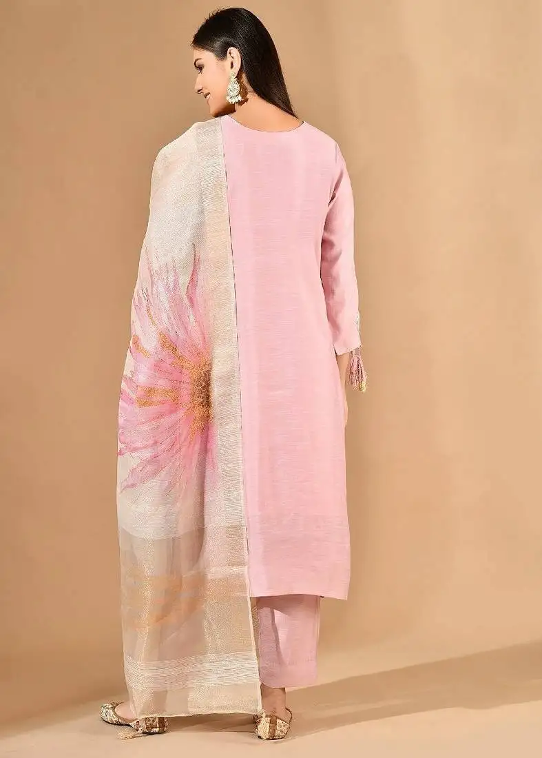 Pink chanderi kurta set with pearl & cutdana work