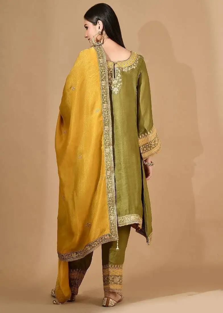 Yellow green kurta set with zardozi & appliqu detailing
