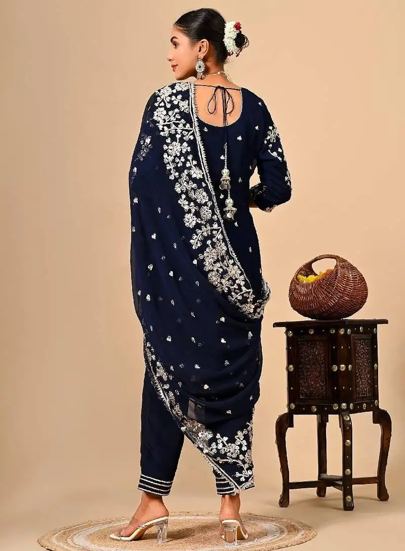 Navy blue classic kurta set with lcd gotta work