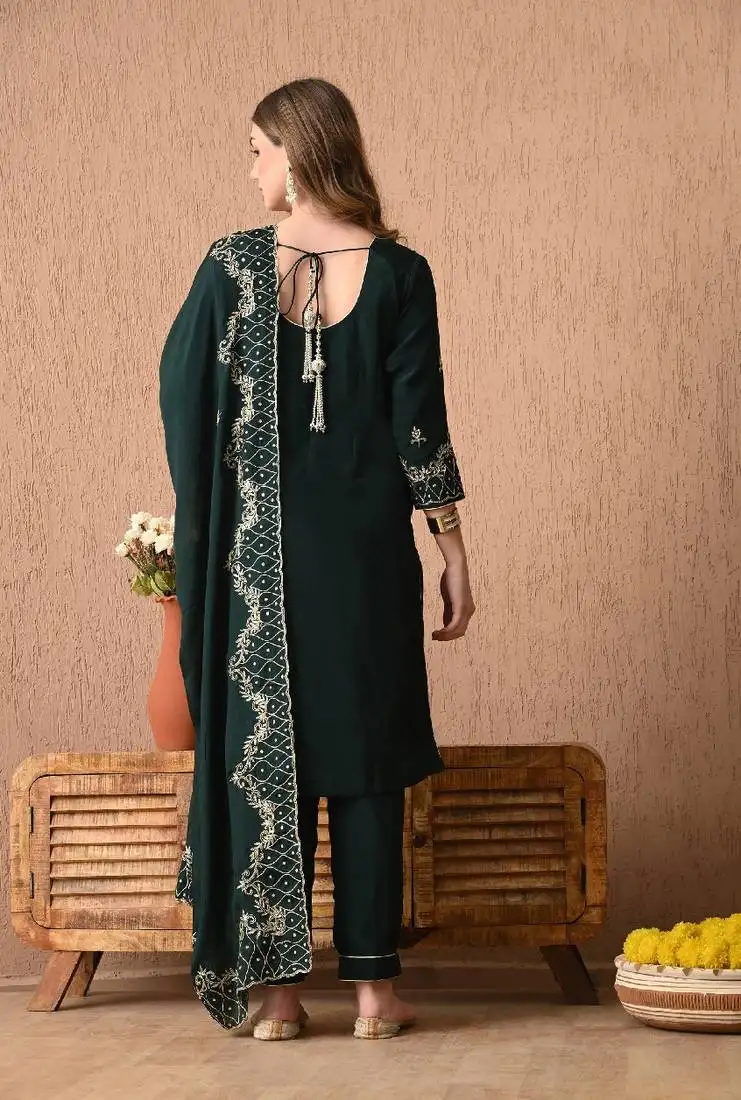 Gracious bottle green kurta set with zardozi and sequins work