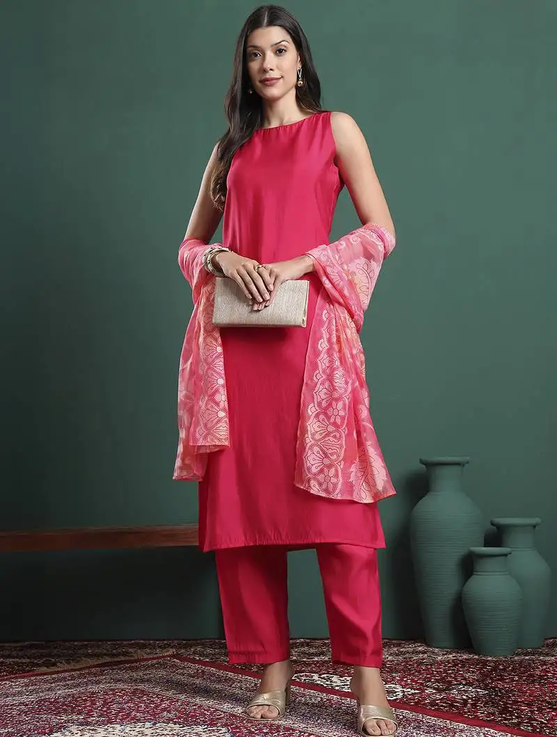 Pink silk blend sleeveless kurta pants dupatta set