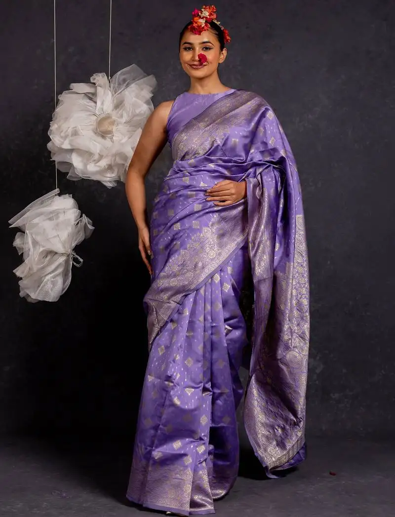 Purple silk blend woven design golden zari border saree with unstitched blouse piece