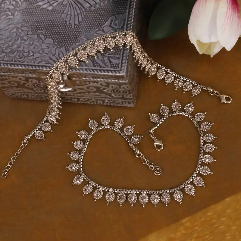 Traditional oval and flower design gold plated set of 2 anklet(payal) for women