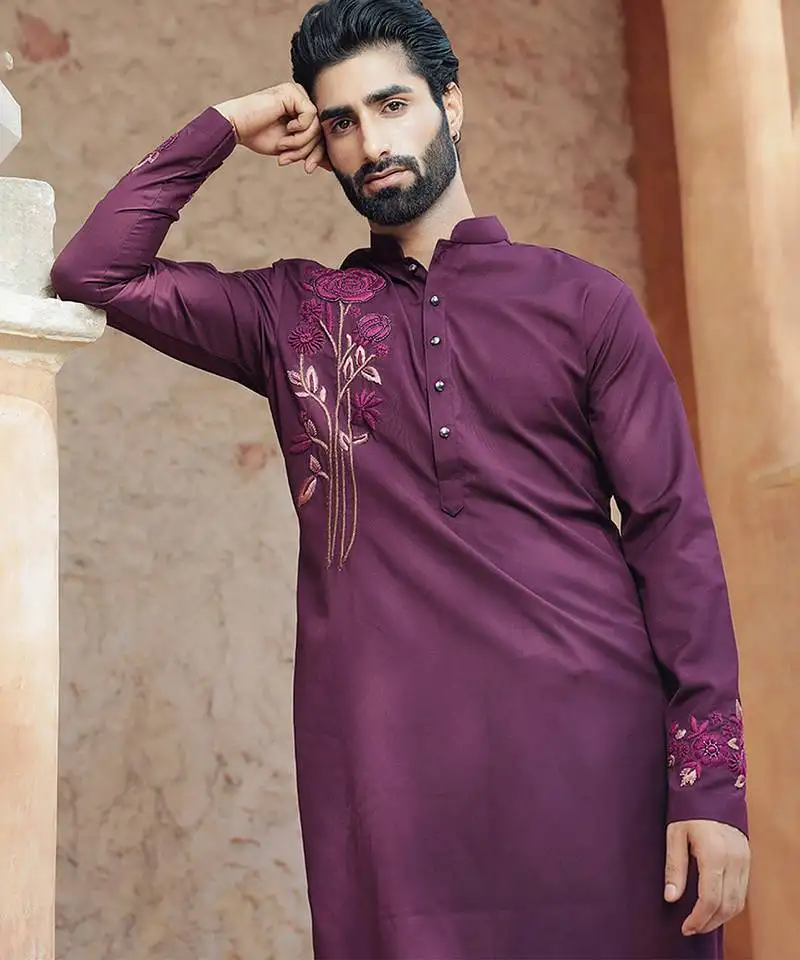 Maroon embroidered cotton kurta