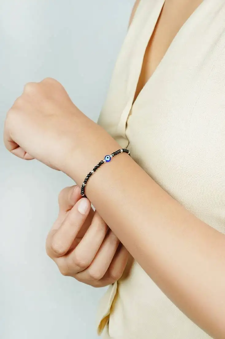 Silver blue evil eye twinkle bracelet