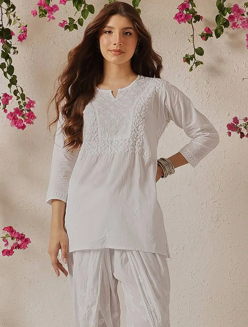 Hand embroidered white cotton lucknowi chikankari kurti