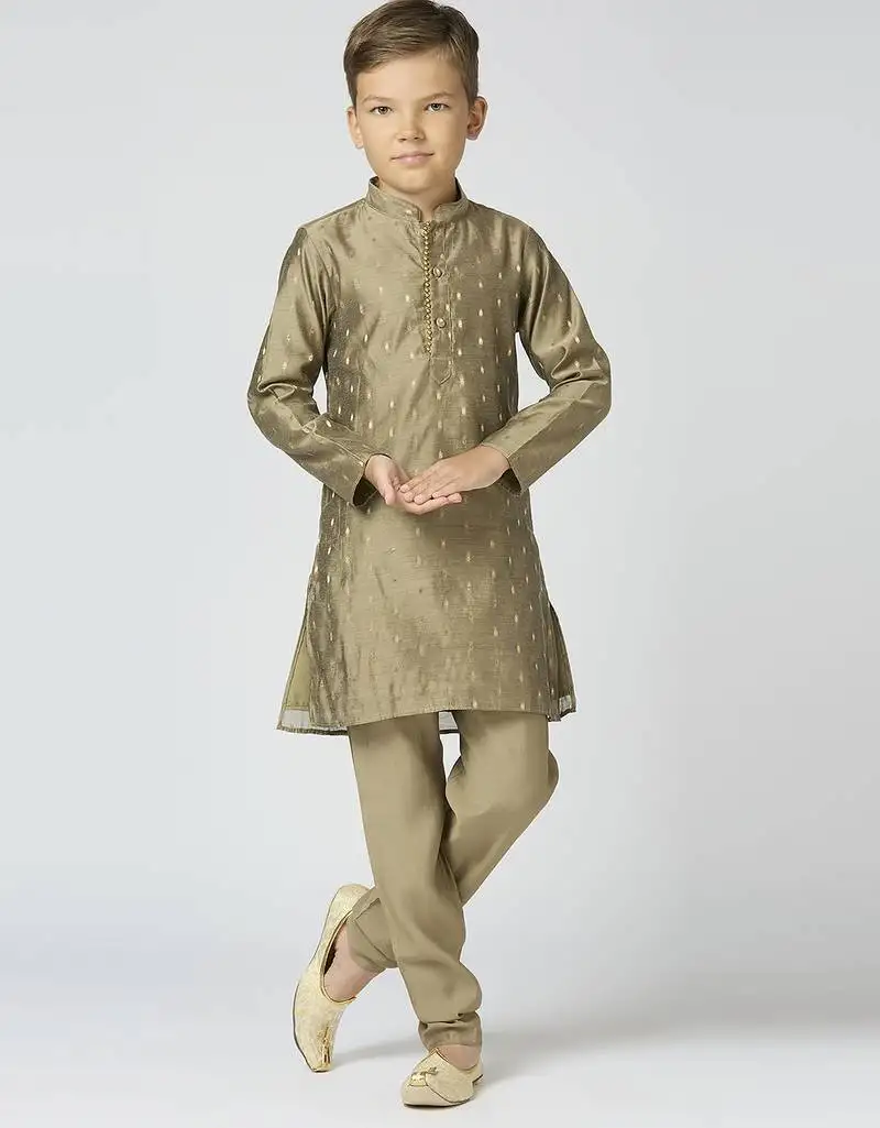 Full sleeves chanderi kurta, pyjama set with traditional butta work - grey
