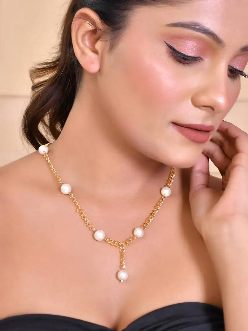 Gold-plated pearls necklace chain for girls