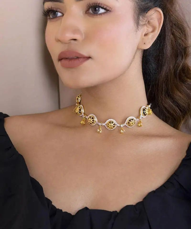 Yellow gold plated choker