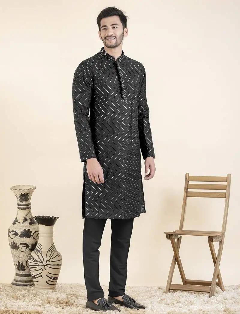 Black zigzag embroidered kurta set